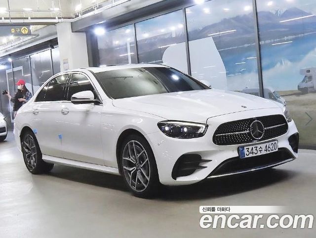 Mercedes-Benz E-Class (W213) E220d 4MATIC AMG Line
