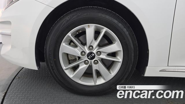 Kia K5 (II) 1.7 Diesel MX Prestige 2018 — фото 5