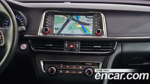 Kia K5 (II) 1.7 Diesel MX Prestige 2018 — фото 14