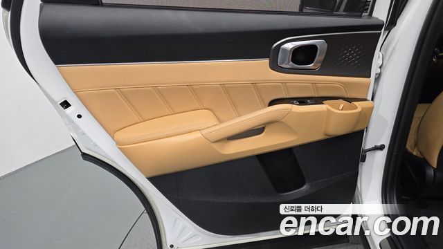 Kia Sorento (IV) Gasoline 2.5T 2WD Signature 2023 — фото 25