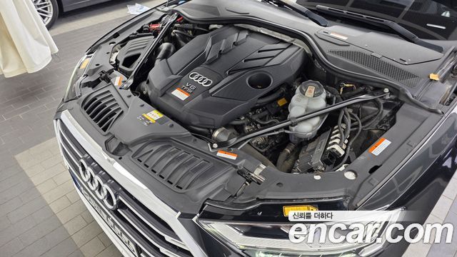Audi A8 (D5) 55 TFSI Quattro LWB 2021 — фото 6