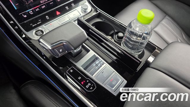 Audi A8 (D5) 55 TFSI Quattro LWB 2021 — фото 9