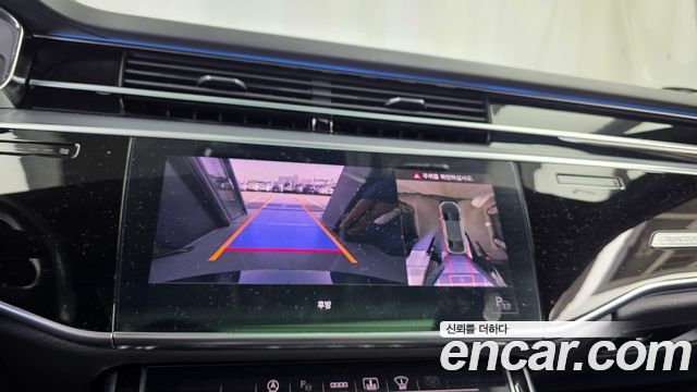 Audi A8 (D5) 55 TFSI Quattro LWB 2021 — фото 15