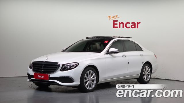 Mercedes-Benz E-Class (W213) E300 4MATIC Exclusive 2017 — фото 1