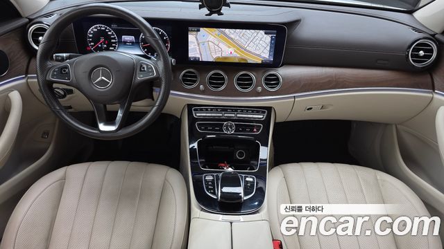 Mercedes-Benz E-Class (W213) E300 4MATIC Exclusive 2017 — фото 7
