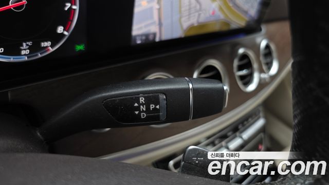 Mercedes-Benz E-Class (W213) E300 4MATIC Exclusive 2017 — фото 9
