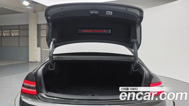 Genesis G80 (RG3) Gasoline 2.5 Turbo AWD 2024 — фото 17