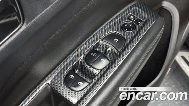 Renault Korea QM6 Gasoline 2WD RE Signature 2019 — фото 19