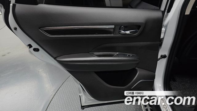 Renault Korea QM6 Gasoline 2WD RE Signature 2019 — фото 25