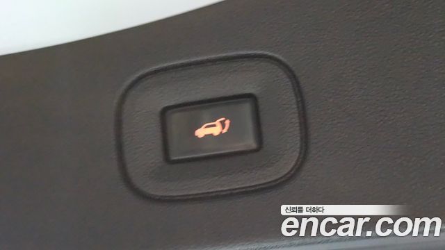 Renault Korea QM6 Gasoline 2WD RE Signature 2019 — фото 31