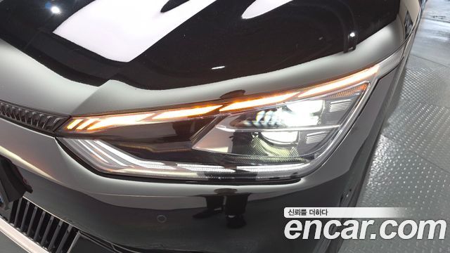 Kia EV6 Long Range Earth 2023 — фото 22