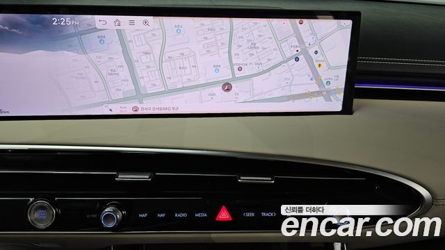 Genesis GV70 2.5T Gasoline 2WD 2025 — фото 14
