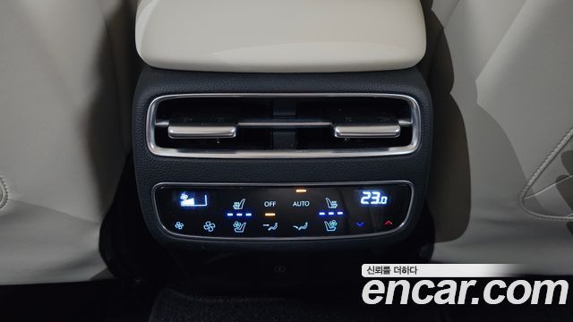 Genesis GV70 2.5T Gasoline 2WD 2025 — фото 30