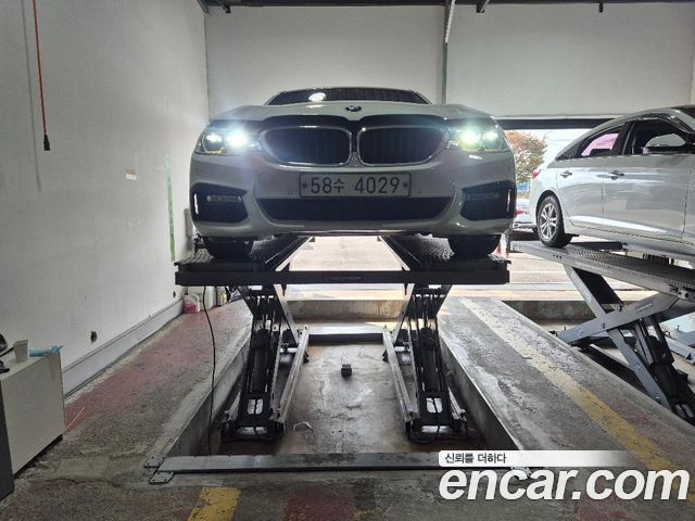 BMW 5 Series (G30) 520d xDrive M Sport Package Plus