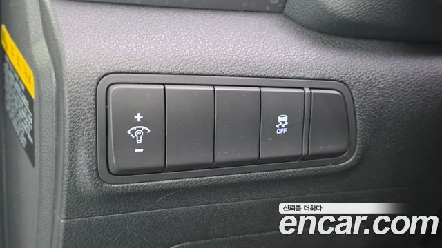 Hyundai Tucson Gasoline 1.6 turbo 2WD Modern 2017 — фото 13