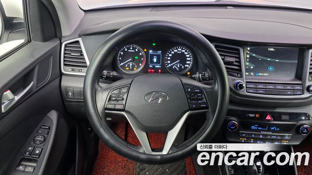 Hyundai Tucson Gasoline 1.6 turbo 2WD Modern 2017 — фото 14