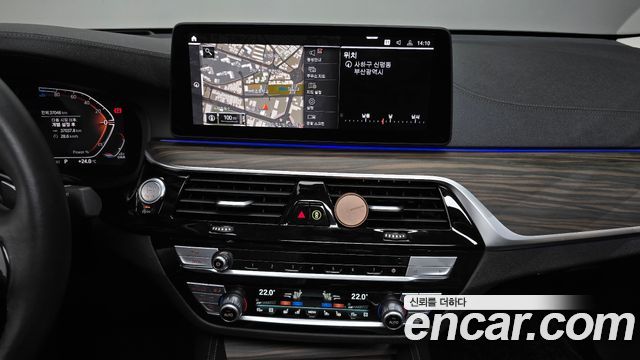 BMW 6 Series GT (G32) 620d Luxury 2023 — фото 16