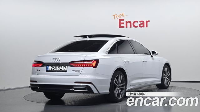 Audi A6 (C8) 45 TFSI Quattro Premium 2022 — фото 2