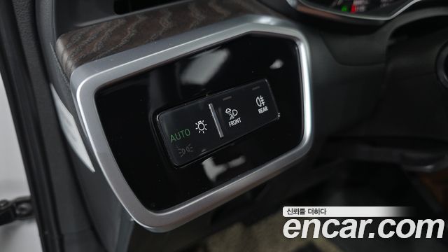 Audi A6 (C8) 45 TFSI Quattro Premium 2022 — фото 33