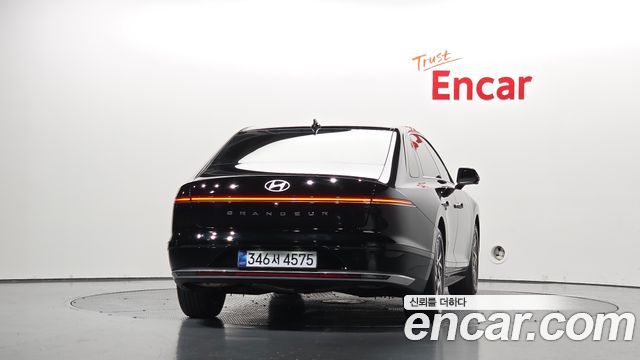Hyundai Grandeur (GN7) 2,5 Gasoline 2WD Premium 2023 — фото 4