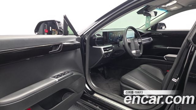 Hyundai Grandeur (GN7) 2,5 Gasoline 2WD Premium 2023 — фото 10