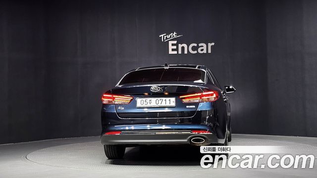Kia K5 (II) 1.7 Diesel SX Prestige 2016 — фото 4