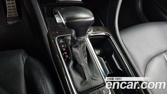 Kia K5 (II) 1.7 Diesel SX Prestige 2016 — фото 9