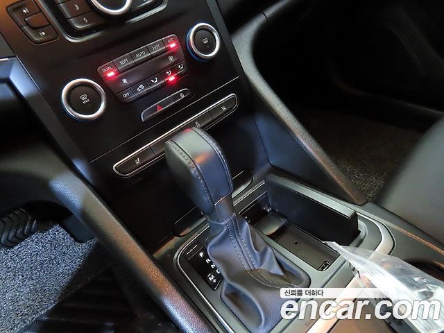 Renault Korea SM6 2.0 GDe SE 2017 — фото 16