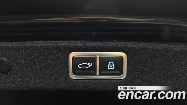 Hyundai Grandeur Hybrid (GN7) Exclusive 2023 — фото 17