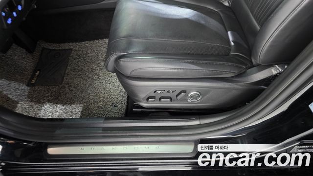 Hyundai Grandeur Hybrid (GN7) Exclusive 2023 — фото 35