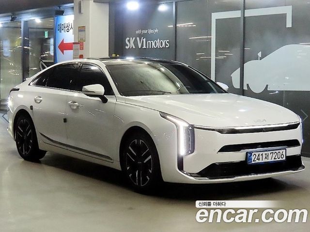 Kia K8 Hybrid Noblesse