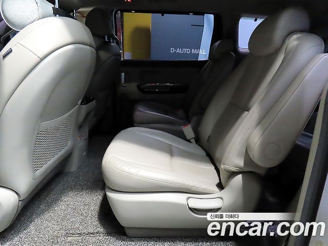 Kia Carnival 9-seater Noblesse 2017 — фото 7