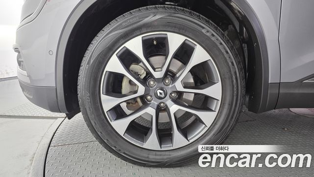 Renault Korea QM6 Diesel 2WD RE Signature 2017 — фото 5