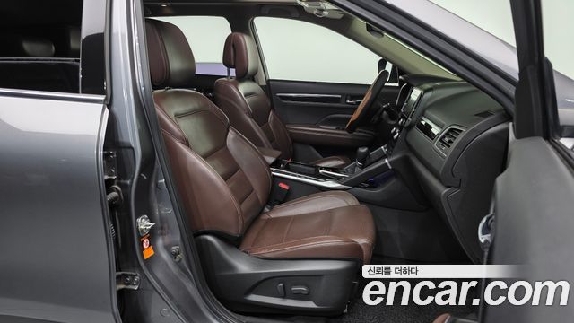 Renault Korea QM6 Diesel 2WD RE Signature 2017 — фото 11