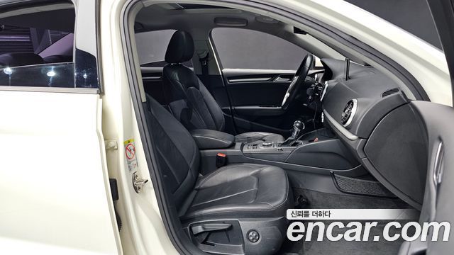 Audi A3 25 TDI Dynamic 8V 2015 — фото 12