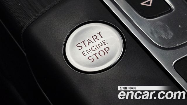 Audi A3 25 TDI Dynamic 8V 2015 — фото 19
