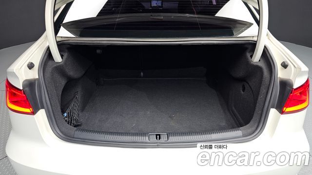 Audi A3 25 TDI Dynamic 8V 2015 — фото 20