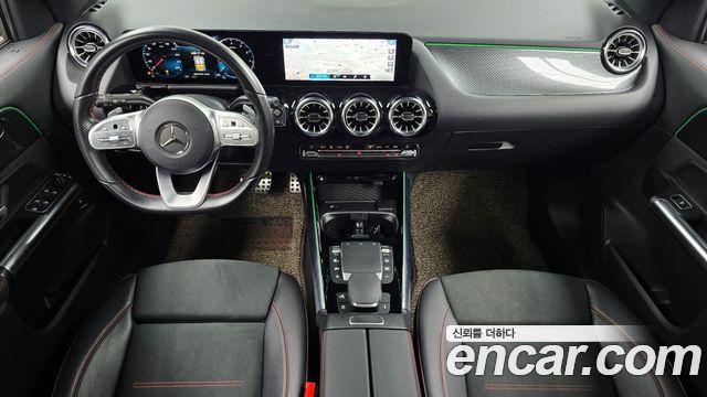 Mercedes-Benz GLA-Class (H247) GLA45 AMG 4MATIC+ 2021 — фото 7