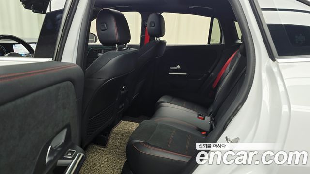 Mercedes-Benz GLA-Class (H247) GLA45 AMG 4MATIC+ 2021 — фото 12