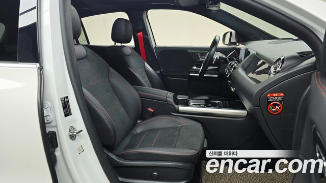 Mercedes-Benz GLA-Class (H247) GLA45 AMG 4MATIC+ 2021 — фото 26