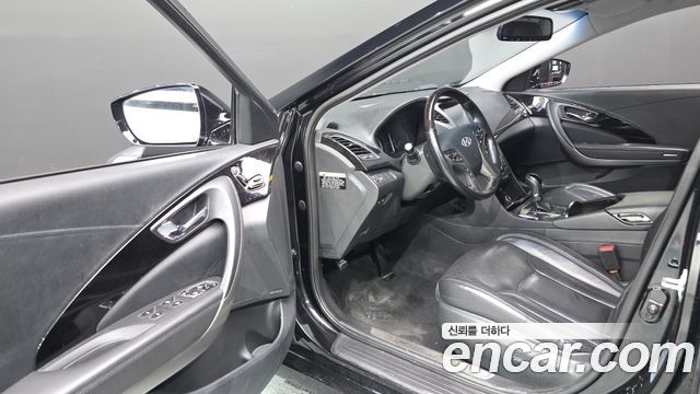 Hyundai Grandeur (HG) HG240 Modern 2014 — фото 10