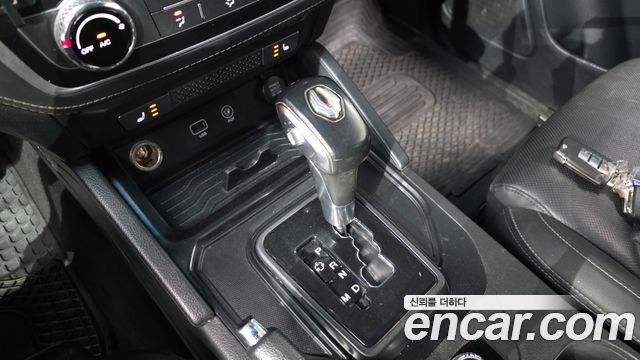 KG Mobility (SsangYong) Rexton Sports Khan Diesel 2.2 4WD Prestige (5-Link) 2021 — фото 9