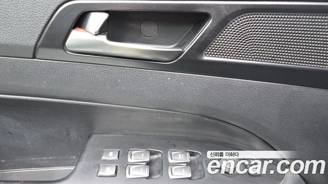 KG Mobility (SsangYong) Rexton Sports Khan Diesel 2.2 4WD Prestige (5-Link) 2021 — фото 33
