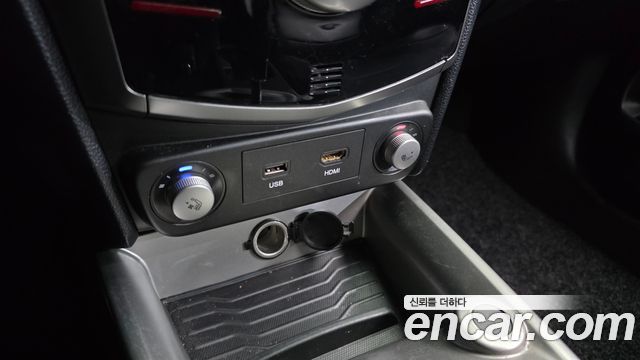 KG Mobility (SsangYong) Tivoli Diesel LX 2WD 2016 — фото 17