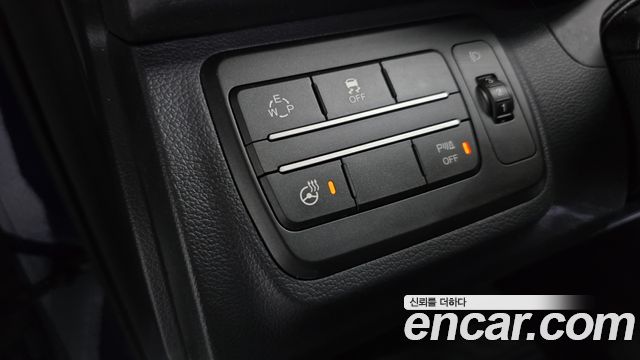 KG Mobility (SsangYong) Tivoli Diesel LX 2WD 2016 — фото 18