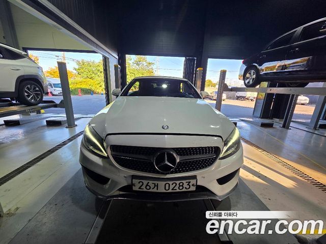 Mercedes-Benz C-Class (W205) C200 Cabriolet