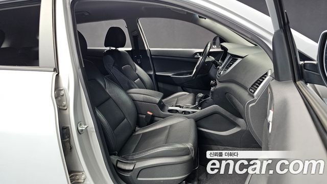 Hyundai Tucson Diesel 1.7 2WD Modern 2017 — фото 11