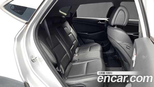 Hyundai Tucson Diesel 1.7 2WD Modern 2017 — фото 12