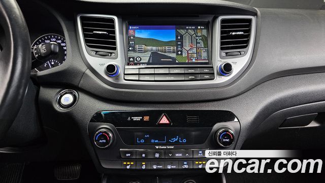 Hyundai Tucson Diesel 1.7 2WD Modern 2017 — фото 14