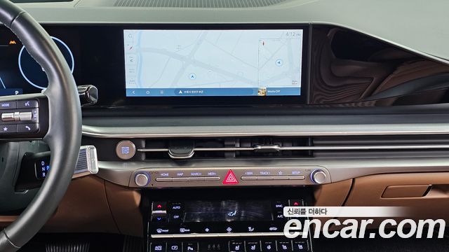 Hyundai Grandeur (GN7) 2,5 Gasoline 2WD Exclusive 2023 — фото 18